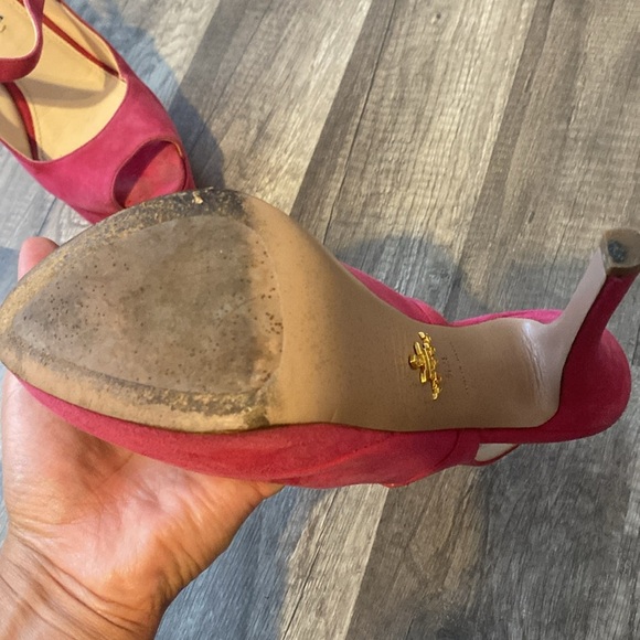 Prada peonia suede sling back peep toe high heels. - Picture 7 of 8